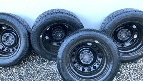 Plechové disky + zimní pneu Barum 195 / 65 R18 4,5 mm - 2