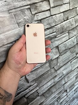iPhone 8 - 2