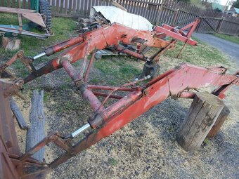 Čelní nakladač nd - 1000 zetor crystal - 2