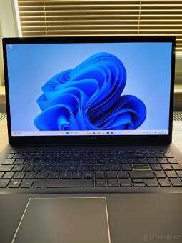 Prodám notebook ASUS Vivobook - 2
