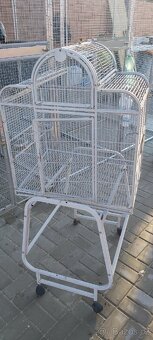 Klec pro papoušky - 2