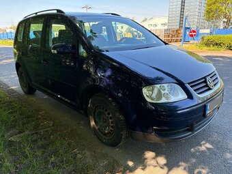 Volkswagen Touran 1.6i, ZCELA NOVÁ STK - 2