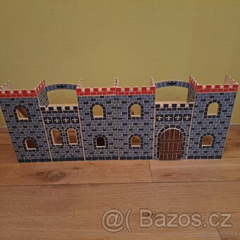 Dřevěný hrad s panáčky - 2
