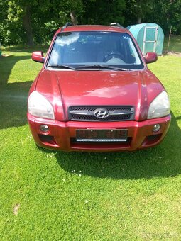 Hyundai Tucson 2.0 CRDi - 2