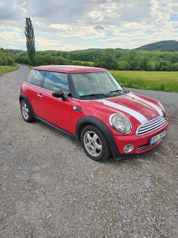 Mini Cooper One 1.4 70kw - Nová STK - 2
