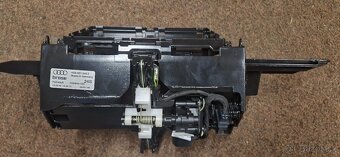 Displej mmi audi A7 4G mechanismus vyjizdeni - 2