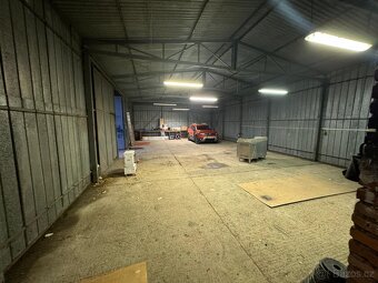 Přenecháme Sklad o výměře 220m2 - 2