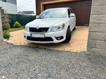 Octavia RS Facelift, 2.0 TDI 125kw, 1.majitelka ČR, 225xxxkm - 2