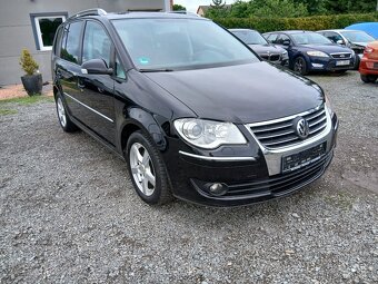 VW Touran, 2.0 TDI, DSG, Xenon, tažné - 2