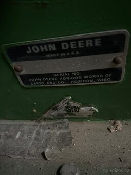 John Deere 100 - 2