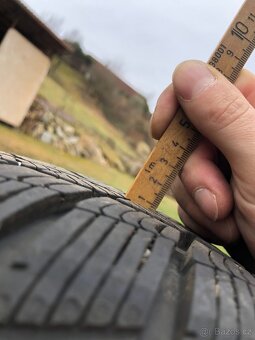 Zimní pneu 205/55R16 - 2