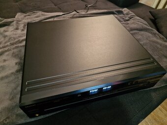 Denon DCM 370. 5CD changer - 2