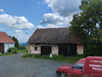 Zrušený zemědělský areál ke komerčnímu užití - 2