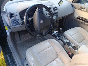 Volvo V50 - 2