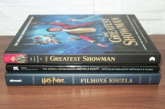 THE GREATEST SHOWMAN , THE MORTAL INSTRUMENTS .. - 2