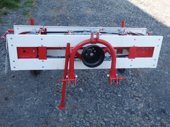 Obraceč / nahrabovač za malotraktor - 2