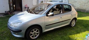 Prodam Peugeot 206 rok 2003 na dily - 2