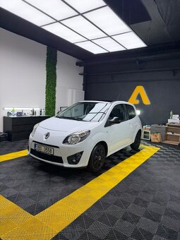 Renault Twingo II Night & Day 2009 1.1 56 kW - krásný stav - 2