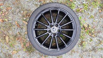 ALU DISKY MERCEDES AMG R18 5x112 ZIMNÍ PNEU 225/40/18 - 2