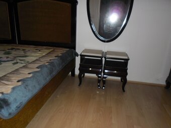 PRODÁM originální celodřevěnou ložnici - 2