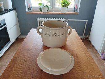 VELKÝ KAMENINOVÝ POLÉVKOVÝ HRNEC FRANCIE - 2