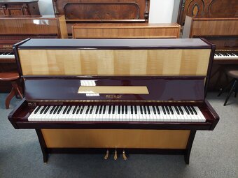 Piano, pianino PETROF světlé dřevo - 2