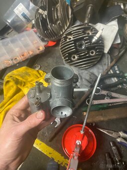 Karburátor Jikov 2924 sbd12 na Jawu - 2