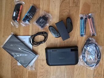 Nintendo Switch 2 (staré necelé 4 měsíce) + pouzdro - 2