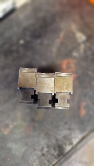 Měkké čelisti na sklíčidlo TOS 250/3 - 2