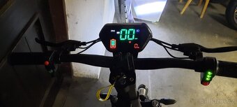 Prodám Elektro skůtr - 2