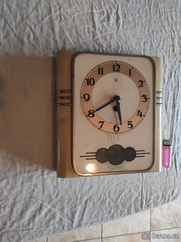 Staré funkčně hodiny - 2