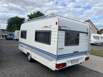 Hobby De Luxe 440 / 100 km/h/ Francouzská postel - 2