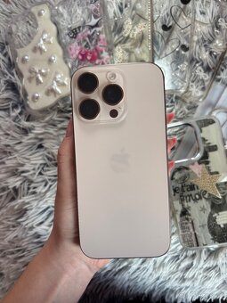 Apple iphone 16 pro - 2