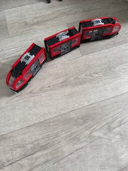 Lego vlaky, koleje, nadrazi - 2