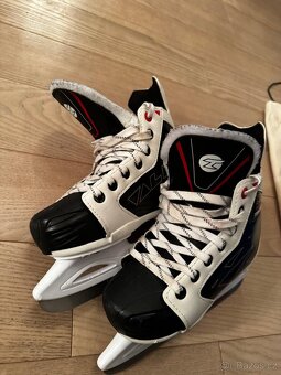 Brusle dětské na led 32 - 35 - 2