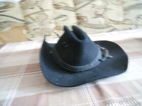 Kovbojský klobouk - 2