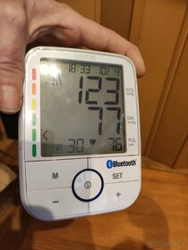 Měřič krevního tlaku
- BlueTooth - 2