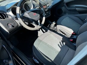 Seat Ibiza 1.4i, r.2010, klima, sada pneu, STK - 2