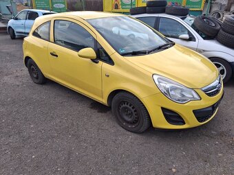 Opel corsa D 1.2 16v - 2
