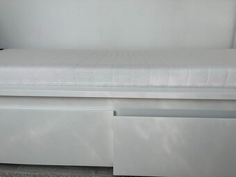 Postel a matrace - 2