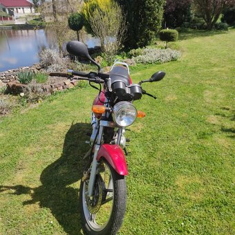 Yuki 125 sport - 2
