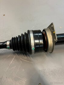 Poloosa Vw T5 7E0407272S Pravá 5 Rychlostní nepoužívaná - 2