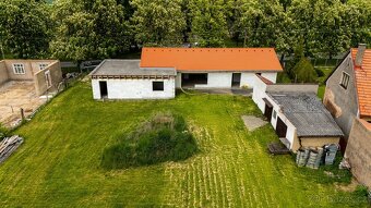 Prodej - domu Hostomice okr. Beroun, ev.č. PL100/66 - 2