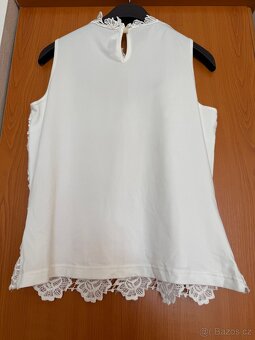 Elegantní krajkový top - 2