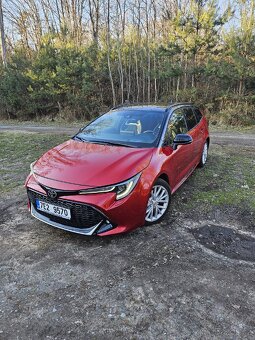 Toyota Corolla Hybrid 2.0 GR kombi - 2