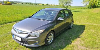 Hyundai i30 1.6 diesel 85kw - 2