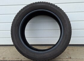 1 x pneu NOKIAN TYRES 235/55 R19 - vzorek 8,2 mm. - 2