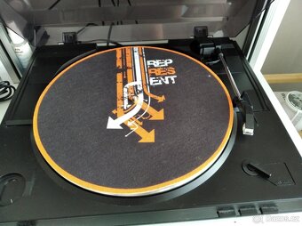 Gramofon Sony PS-LX300USB - 2