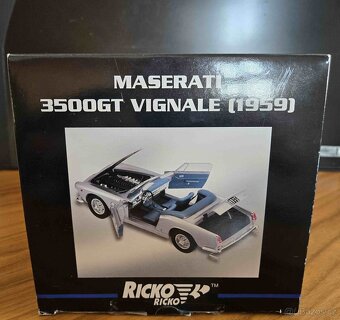 Maserati 3500GT Vignale (1959) RICKO 1:18 - 2