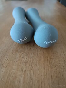 Neoprenové činky 2 x 1 kg - GymBeam
- 2